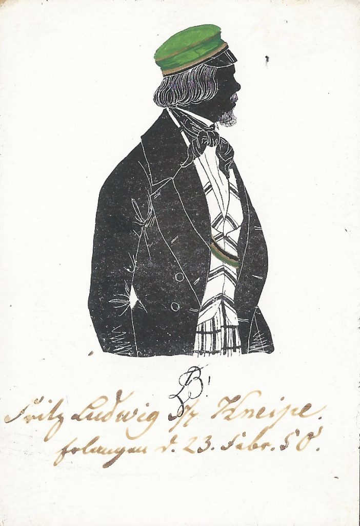 Friedrich Christoph Ludwig wurde am 15. April 1829 in Bindlach als Sohn eines Lehrers und Kantors geboren. Er besuchte das Gymnasium in Bayreuth und immatrikulierte sich am 9. Juni 1847 als stud. theol. in Erlangen. In die Baruthia wurde er am 28. Juli 1848 recipiert und war einmal Drittchargierter und zweimal Consenior. Später wechselte Ludwig zum Studium der Rechtswissenschaften und studierte auch in Leipzig. Ab 1861 war er Rechnungsführer in der Strafanstalt Lichtenau, wo er seine gesamte berufliche Laufbahn verbrachte. 1863 wurde er funkt. Inspektor, 1865 Inspektor, 1870 Direktor und 1889 zum Regierungsrat ernannt. Er starb am 21. November 1892 in Lichtenau. Die Silhouette ist gewidmet "[Z!] Fritz Ludwig s/r Kneipe. Erlangen d. 23. Febr. 50." Archiv des Corps Baruthia Erlangen