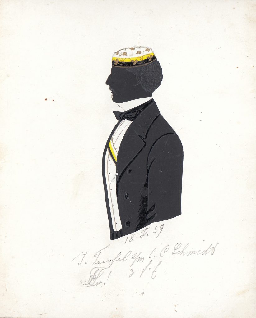 Jacob Teufel stammte aus Weingarten und war der Sohn eines Gastgebers ebendort. Mit 19 Jahren kam er nach Heidelberg und immatrikulierte sich am 24. Oktober 1855 als stud. med. Im folgenden Jahr wurde er in die Suevia recipiert, wo er einmal Drittchargierter und einmal Consenior war. Später war Teufel als Arzt in Straßburg tätig. Die Silhouette ist gewidmet "18 [R] 59 J. Teufel [Z!] s/m l. C Schmidt z. f. E." Archiv des Corps Franconia Tübingen, Silhouettenalbum des Karl Schmidt