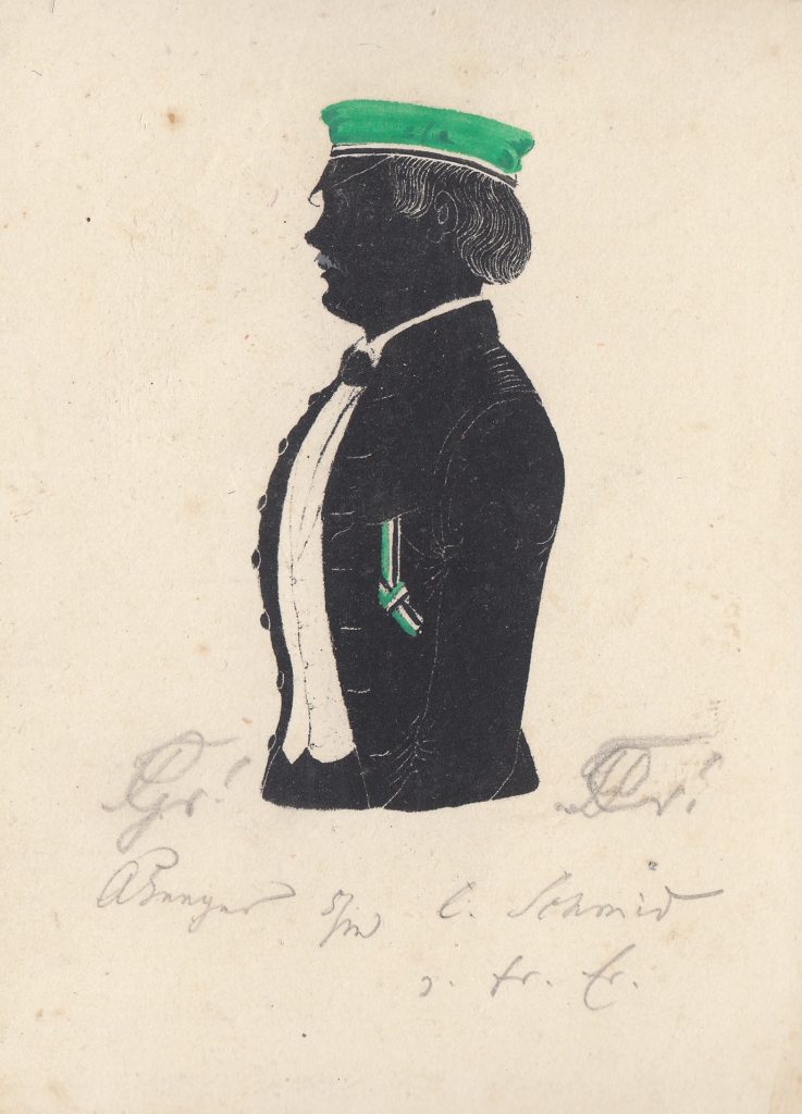 Eduard Albert Konrad Seeger wurde am 29. November 1829 in Murrhardt als Sohn des Ökonomen Johann Gabriel Seeger (1798-1889) und dessen Ehefrau Carolina Christiana Ebinger (1800-1856) geboren. Er immatrikulierte sich am 17. November 1848 als stud. med. in Tübingen und wurde noch im selben Jahr in die dortige Guestphalia recipiert. Seinem Studium schloss sich eine Promotion an. Seeger ließ sich zunächst in Backnang nieder und heiratete dort am 15. Mai 1860 Marie Sophie Müller (1842-1920). Er war aktiv im Militärdienst und nahm als Regimentsarzt des Dragonerregiment Nr. 25 an den Feldzügen 1866 und 1870/71 teil. Gleichzeitig mit der Versetzung in den Ruhestand wurde er am 12. August 1897 zum Generalarzt 2. Klasse befördert. Seeger starb am 20. August 1913 in Ludwigsburg. Die Silhouette ist gewidmet "ASeeger [Z!] s/m C. Schmid [Z!] z. fr. Er." Archiv des Corps Franconia Tübingen, Silhouettenalbum des Karl Schmidt